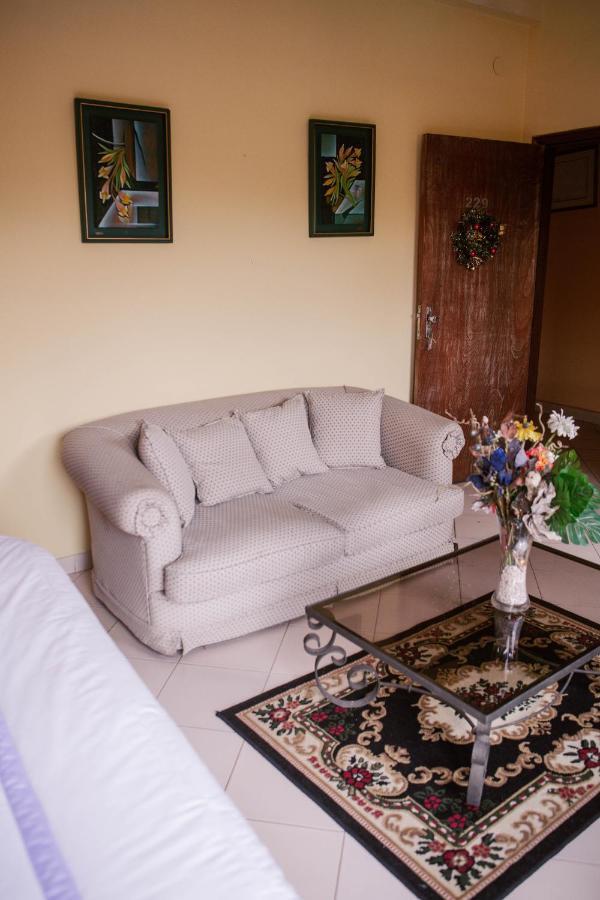 אסונסיון Hotel Santo Domingo מראה חיצוני תמונה